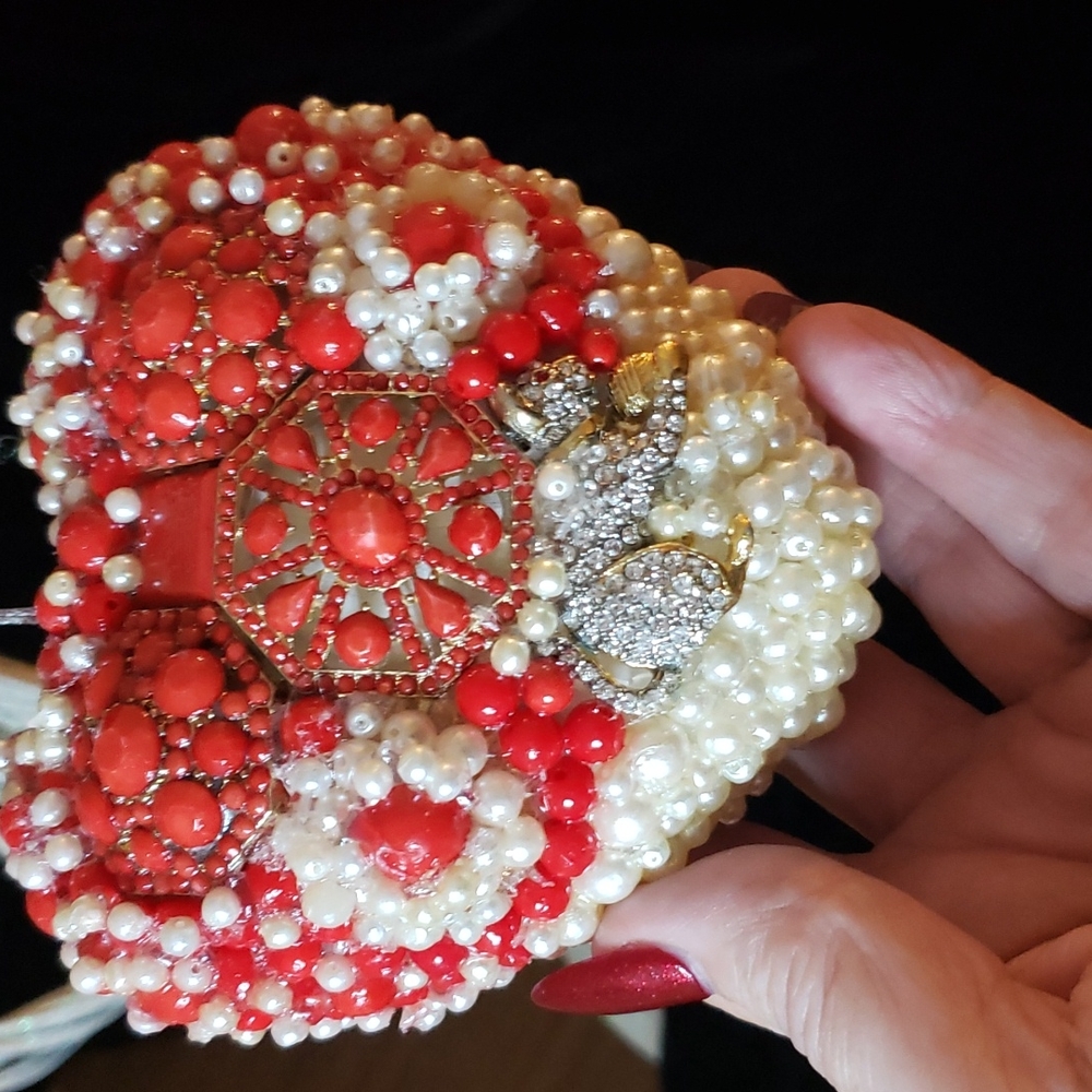 Designs by Collette Jeweled Heart by cherryboring - Picture 2 of 8